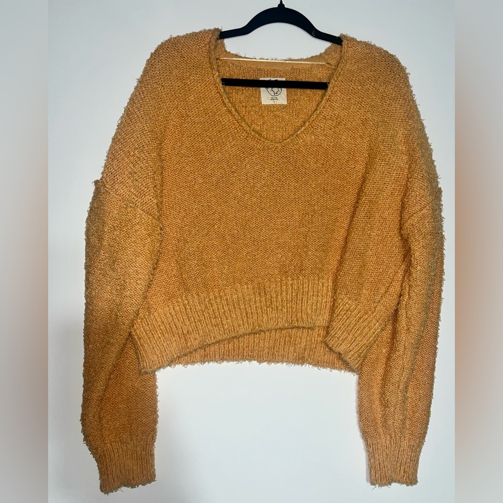 We The Free Cropped V-Neck Sweater